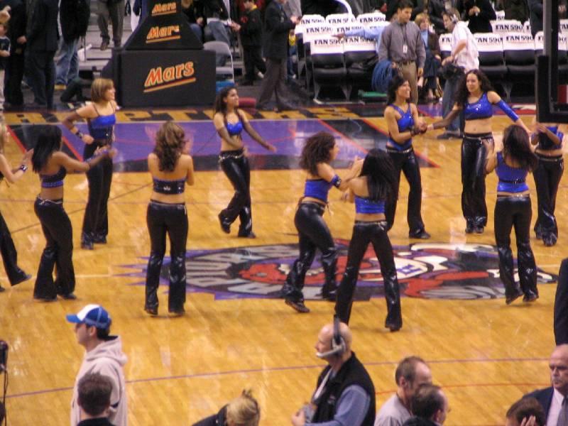 Raptors - 02.04.2005 445.jpg